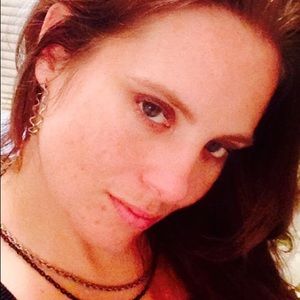 Meet your Posher, Kacie